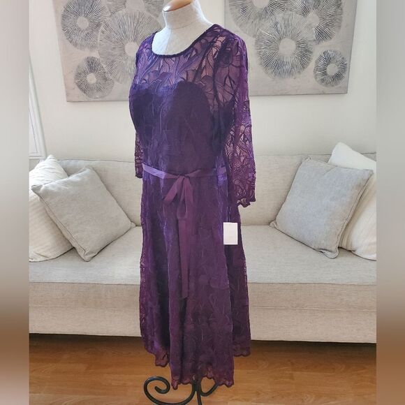 NEW! ALEX EVENINGS | Illusion Top Embroidered Tea Length Dress - [14P, purple] - Picture 6 of 13